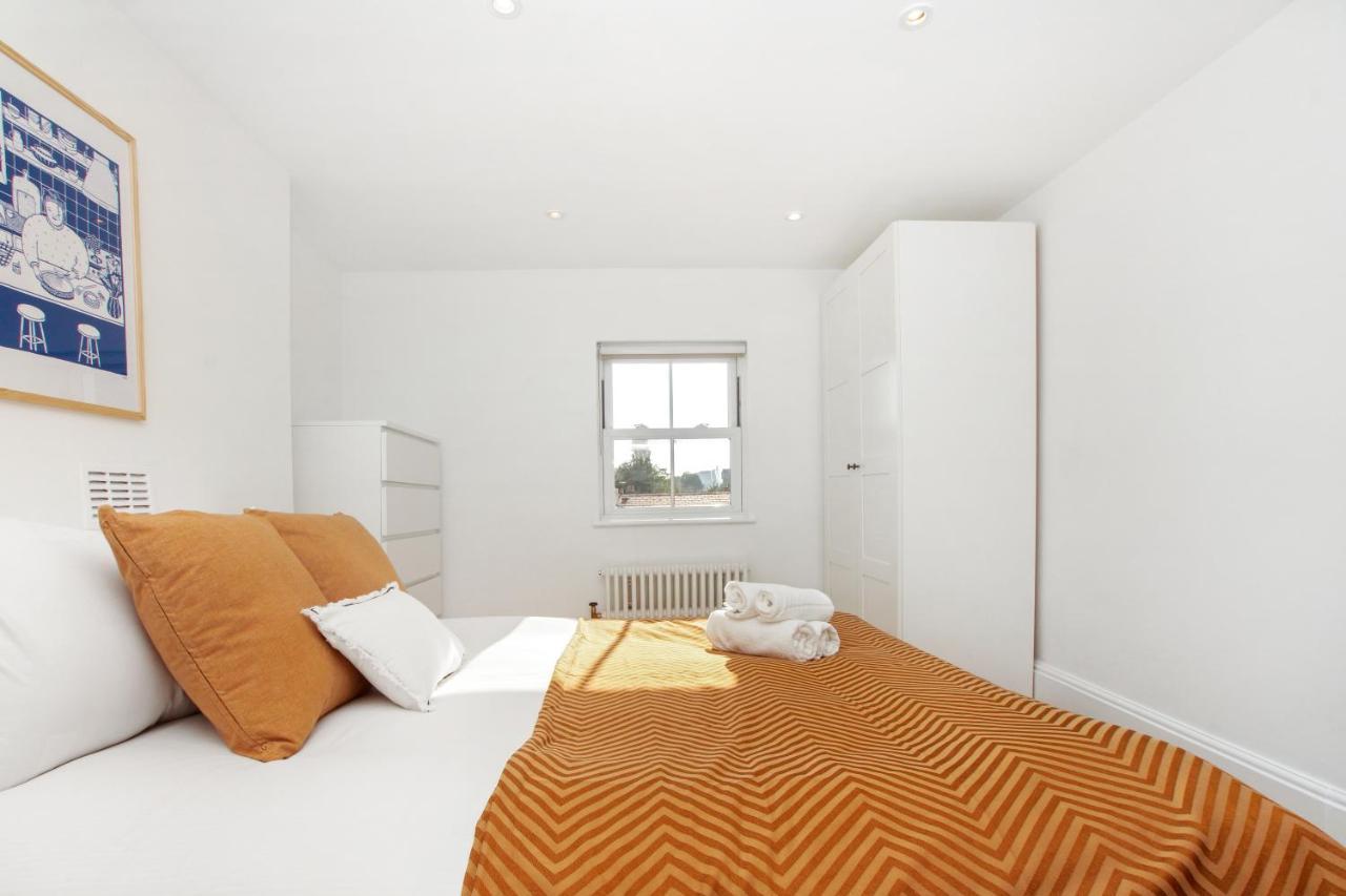 Apartamento Bright, Stylish & Cosy 3-Bed Flat Near Mile End Londres Exterior foto