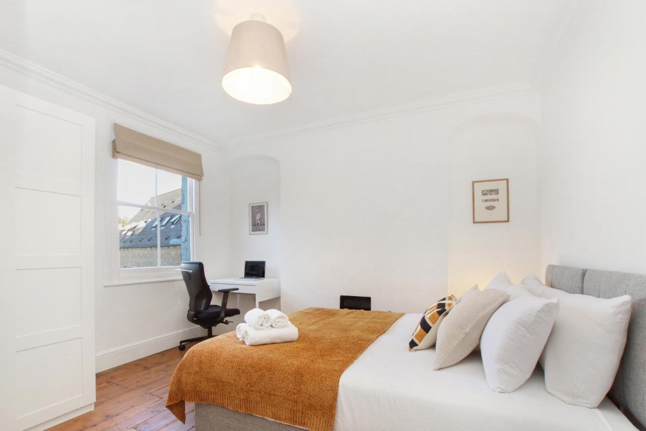 Apartamento Bright, Stylish & Cosy 3-Bed Flat Near Mile End Londres Exterior foto